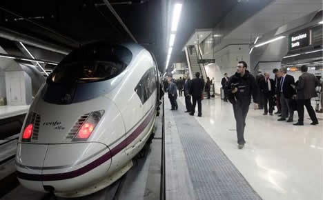 Spanish High Speed Train - AVE